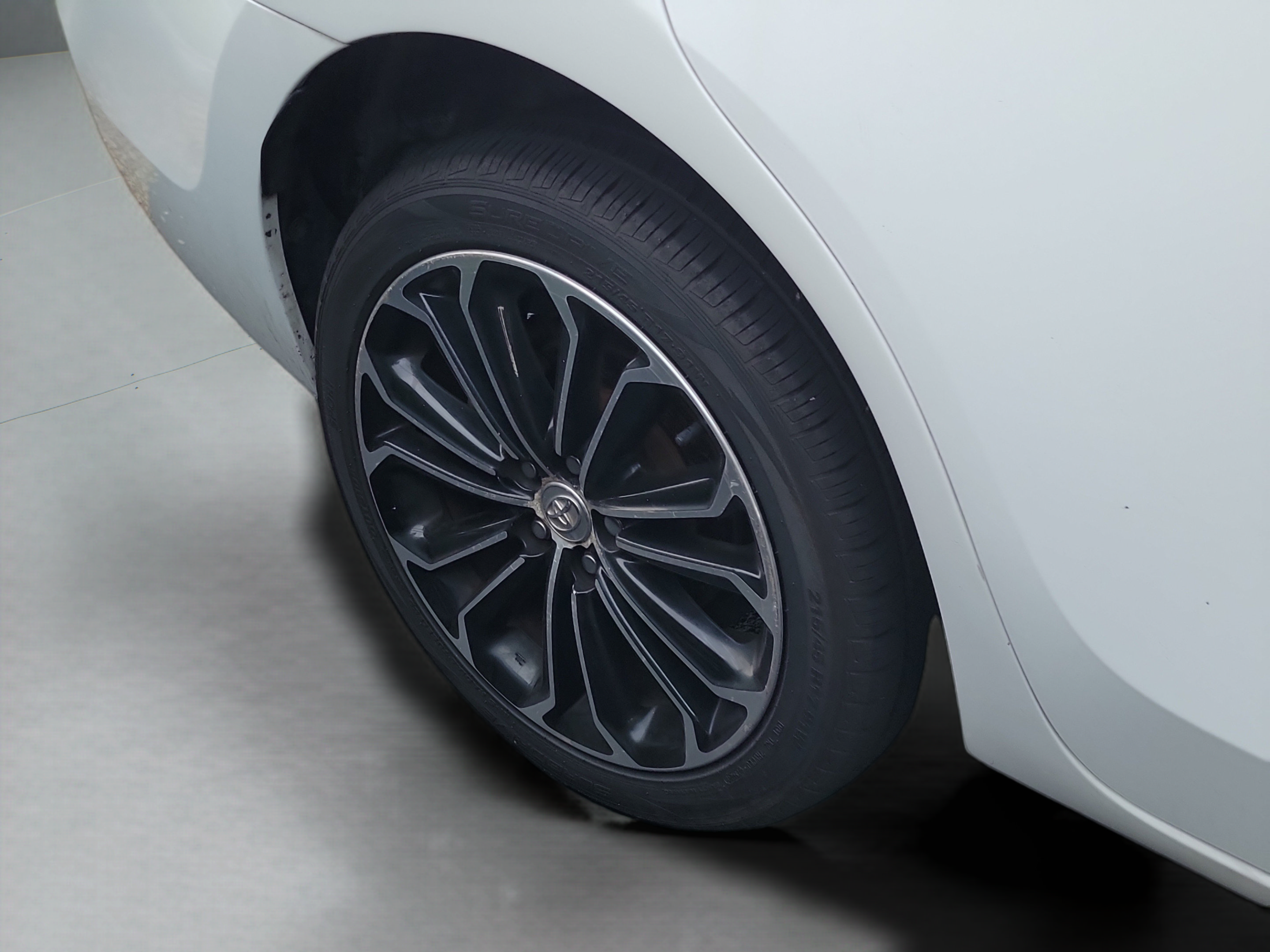Used 2014 Toyota Corolla S FWD image 19