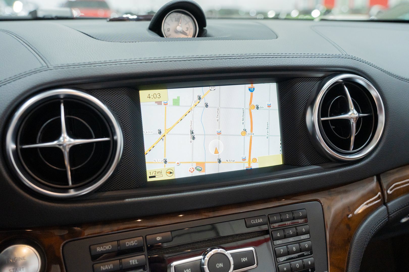 Used 2013 Mercedes-Benz SL 550 image 32