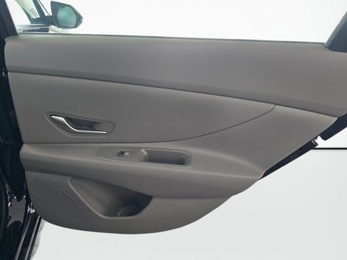 New 2026 Hyundai Elantra Sport FWD image 34