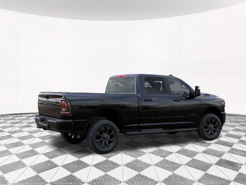 New 2026 RAM 3500 Big Horn AWD/4WD image 6