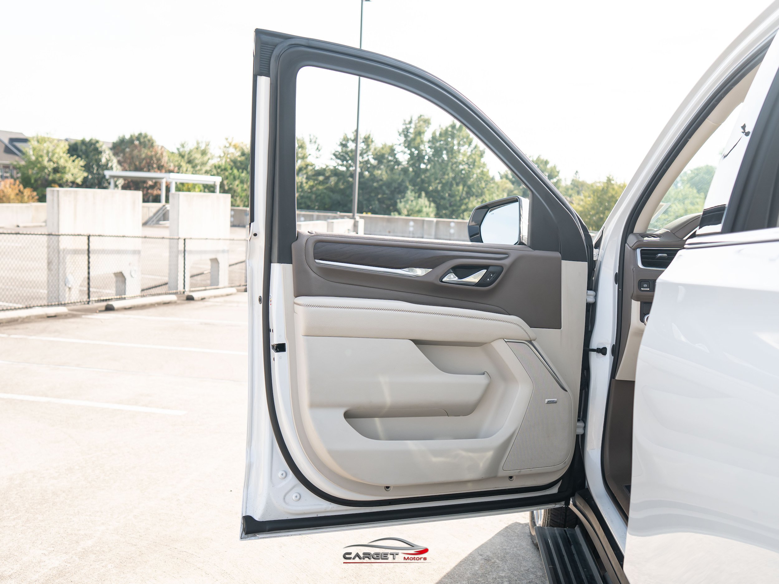 Used 2021 GMC Yukon XL Denali w/ Denali Premium Package RWD image 42