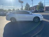 Used 2017 Toyota Camry image 4