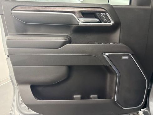 Certified 2025 Chevrolet Silverado 1500 LTZ w/ Technology Package image 23