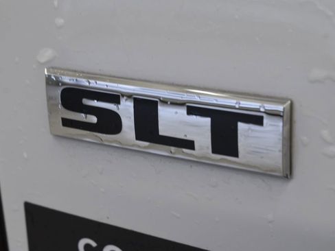 Used 2014 RAM 2500 SLT w/ Popular Equipment Group image 14