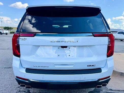 New 2026 GMC Yukon XL Denali Ultimate AWD/4WD image 5