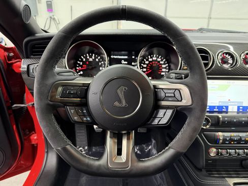Used 2020 Ford Mustang Shelby GT350 w/ Technology Package image 13