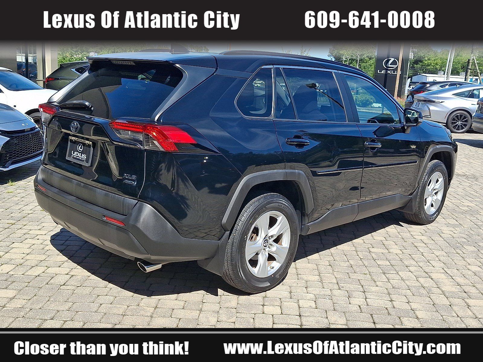 Used 2019 Toyota RAV4 XLE w/ Convenience Package AWD/4WD image 6