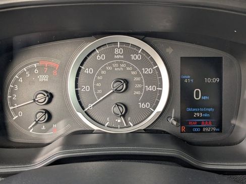 Used 2022 Toyota Corolla LE image 23