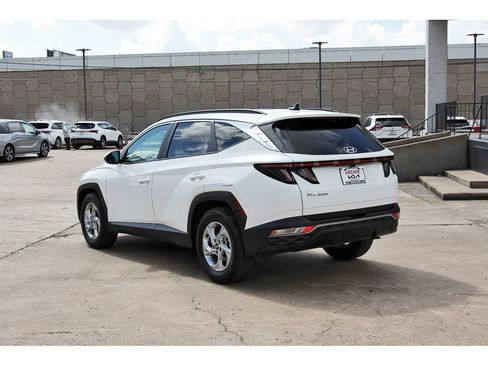Used 2023 Hyundai Tucson SEL FWD image 5