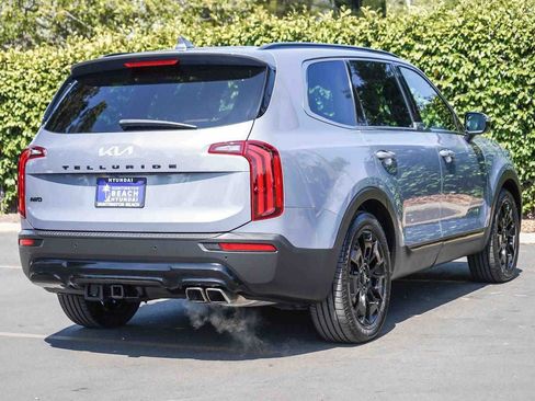 Used 2022 Kia Telluride SX w/ Nightfall Edition Package AWD/4WD image 6
