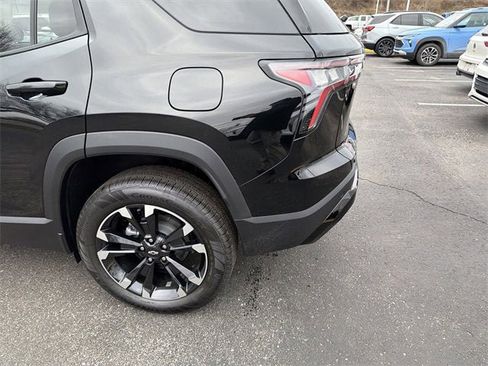 New 2026 Chevrolet Equinox RS w/ LPO, Floor Liner Package image 7