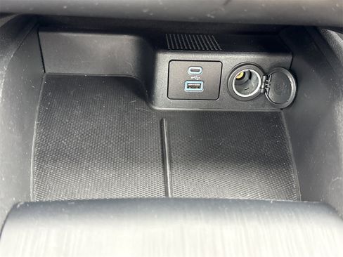 Used 2023 Ford Escape Active image 26