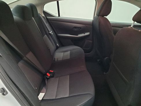 Used 2024 Nissan Sentra SV image 19