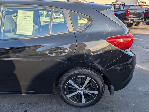 Used 2019 Subaru Impreza 2.0i Premium image 4