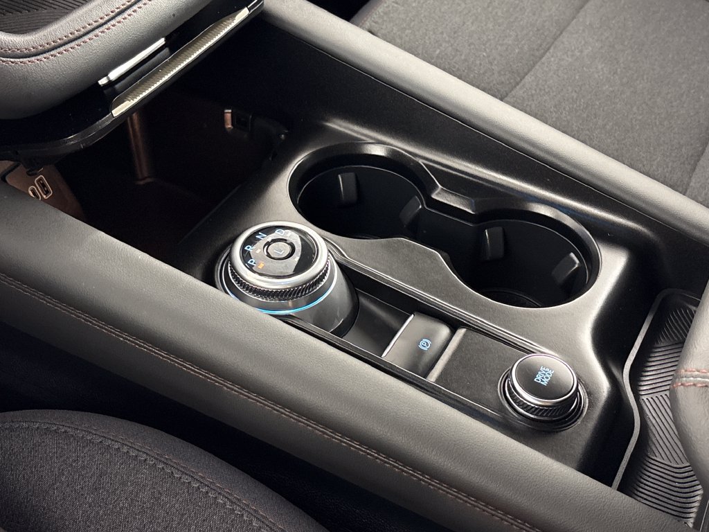 Certified 2025 Ford Explorer Active RWD image 28