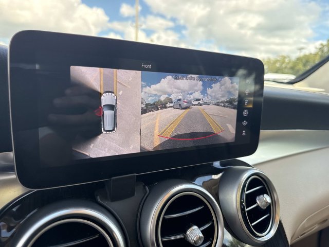 Used 2022 Mercedes-Benz GLC 300 image 26