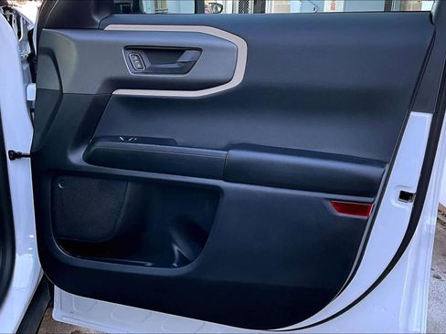 Certified 2025 Ford Bronco Sport Big Bend w/ Convenience Package image 27