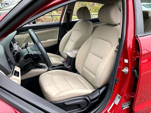 Used 2018 Hyundai Elantra SEL image 7