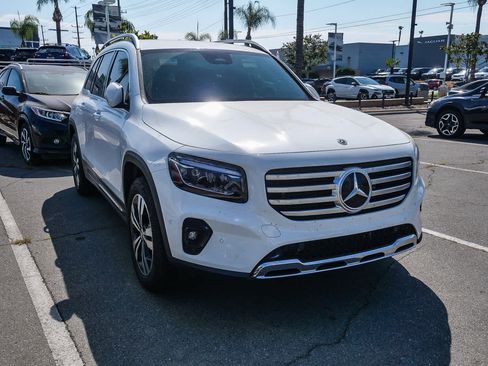 Used 2024 Mercedes-Benz GLB 250 image 7