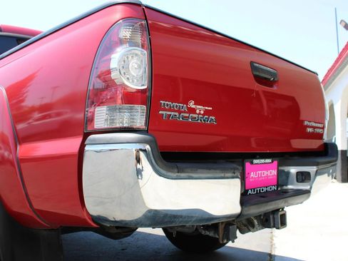 Used 2015 Toyota Tacoma PreRunner image 15