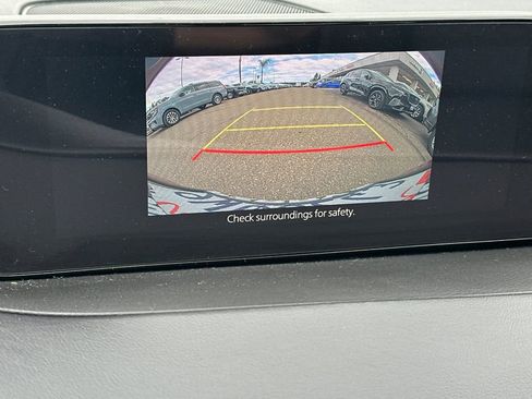 Certified 2025 MAZDA MAZDA3 s FWD image 20