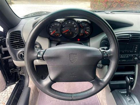 Used 1999 Porsche Boxster image 12