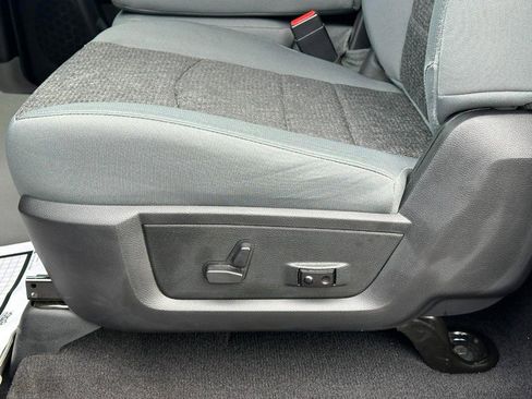 Used 2017 RAM 1500 Big Horn image 12