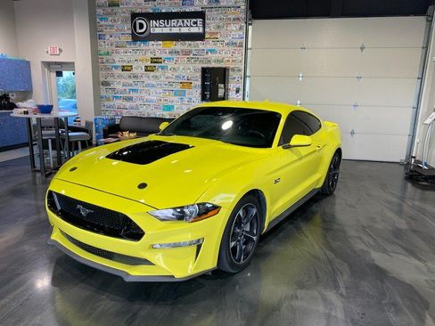 Used 2021 Ford Mustang GT RWD image 5