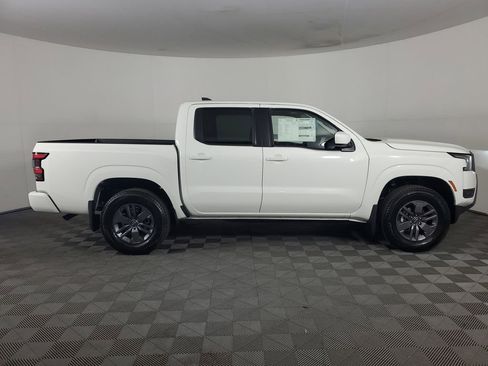 New 2026 Nissan Frontier SV w/ Tow Package AWD/4WD image 3