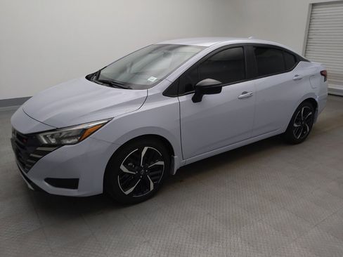 Used 2024 Nissan Versa SR w/ Trunk Package image 2