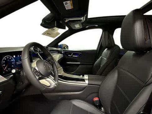 Certified 2026 Mercedes-Benz GLC 300 4MATIC image 4