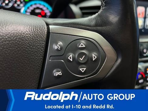 Used 2019 Chevrolet Suburban Premier w/ Premier Plus Edition image 23