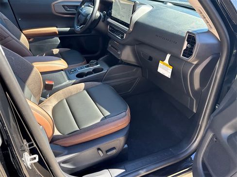 New 2025 Ford Bronco Sport Outer Banks w/ Outer Banks Tech Package+ image 13