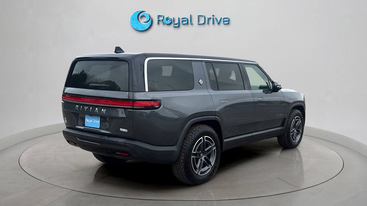 Used 2025 Rivian R1S Adventure Dual AWD/4WD image 5