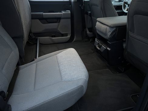 Used 2021 Ford F150 XLT w/ Equipment Group 302A High image 19