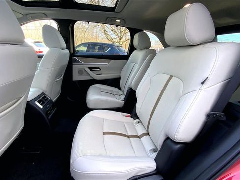 Used 2024 MAZDA CX-90 3.3 Turbo S w/ Premium Package image 21