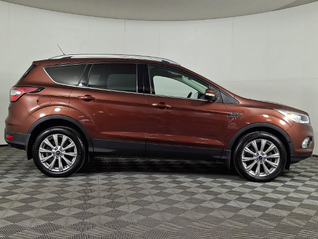 Used 2018 Ford Escape Titanium AWD/4WD image 10
