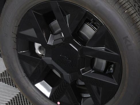 New 2026 Kia EV9 Land w/ Nightfall Edition Package image 7