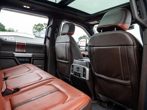 Used 2022 Ford F450 King Ranch w/ King Ranch Ultimate Package AWD/4WD image 41