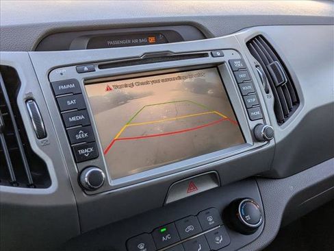 Used 2011 Kia Sportage LX w/ Convenience Pkg image 14