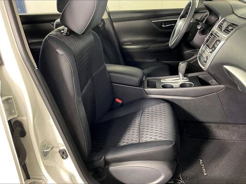 Used 2018 Nissan Altima 2.5 S w/ S Convenience Package FWD image 9