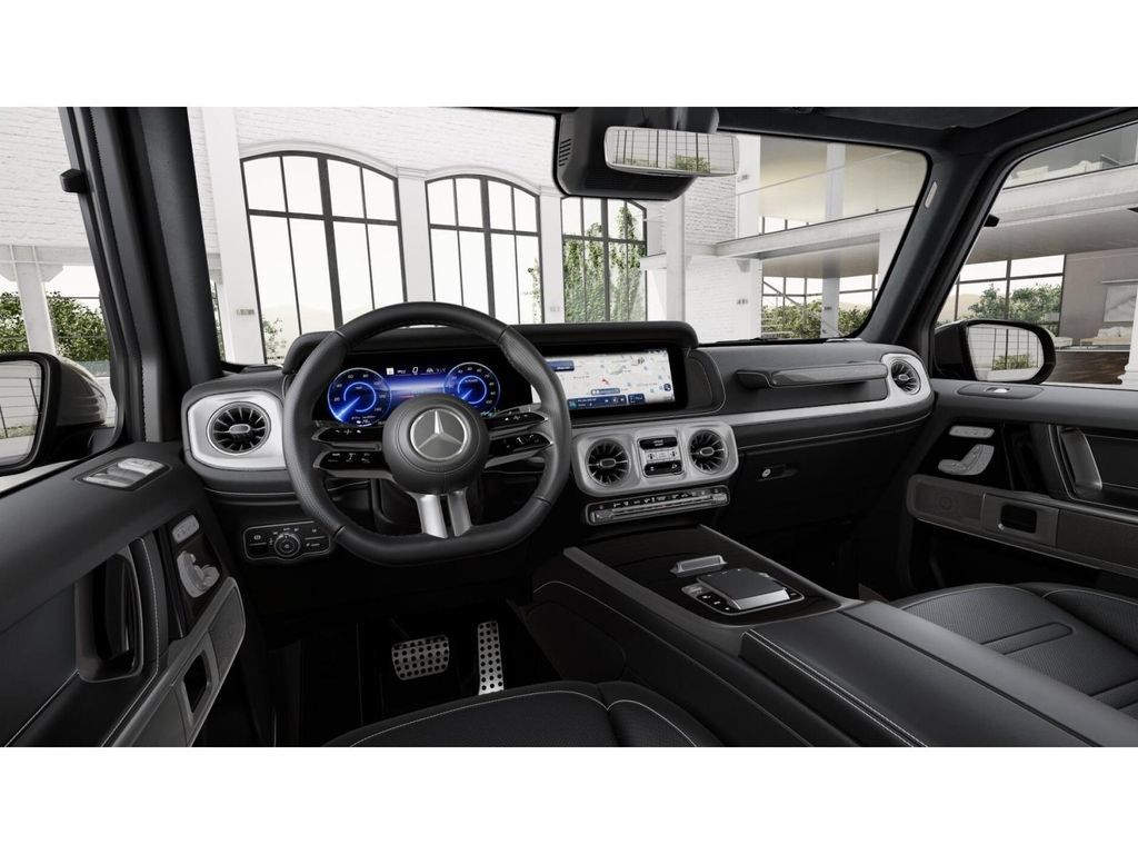Certified 2025 Mercedes-Benz G 580 w/ EQ Technology image 3