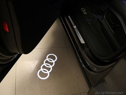 Used 2025 Audi Q8 Premium Plus image 27