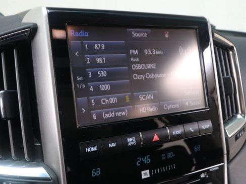 Used 2016 Toyota Land Cruiser AWD/4WD image 39