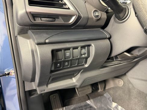 Used 2021 Subaru Forester AWD/4WD image 33