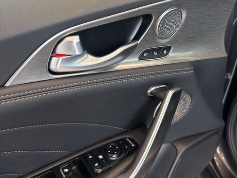 Used 2023 Kia Stinger GT2 image 25