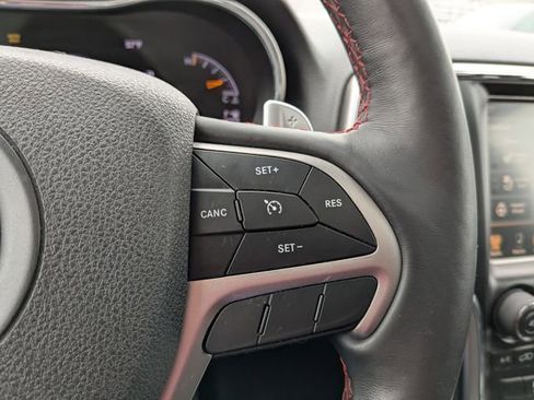 Used 2017 Jeep Grand Cherokee Trailhawk image 31