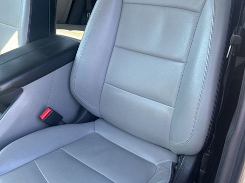 Used 2018 GMC Terrain SLT w/ Preferred Package FWD image 8