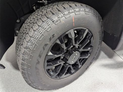 New 2025 Chevrolet Silverado 2500 Custom w/ Custom Value Package image 11