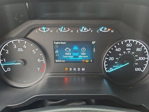 Used 2023 Ford F150 XLT image 14